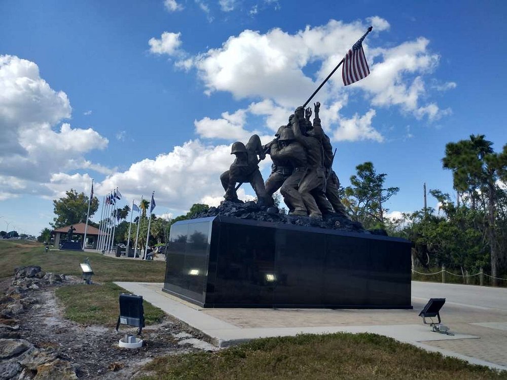 Four Mile Cove Ecological Preserve